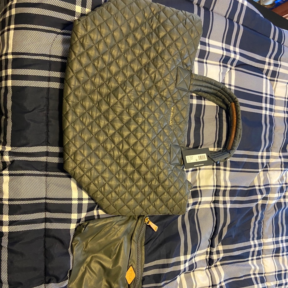 Mz Wallace Magnet Medium Metro Tote